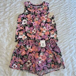 Xersion Girls Floral Workout Set Quick Dry Tank and High Rise Shorts with Liner